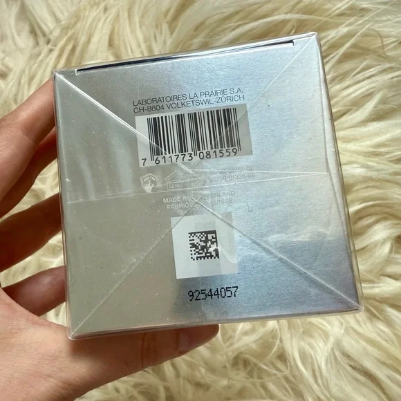 La Prairie Skin Caviar Luxe Eye C r e a m - Picture 3 of 5